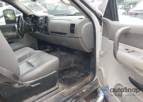 2009 GMC Sierra 2500Hd Work Truck z USA, uszkodzony, nr VIN 1GTHK44K49F186488